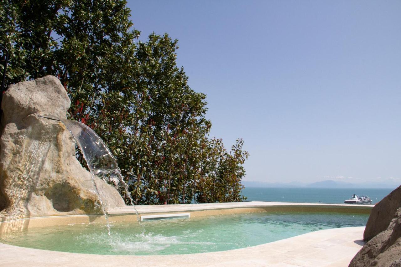 Una Villa - Amalfi Boutique Rooms B&B Buitenkant foto