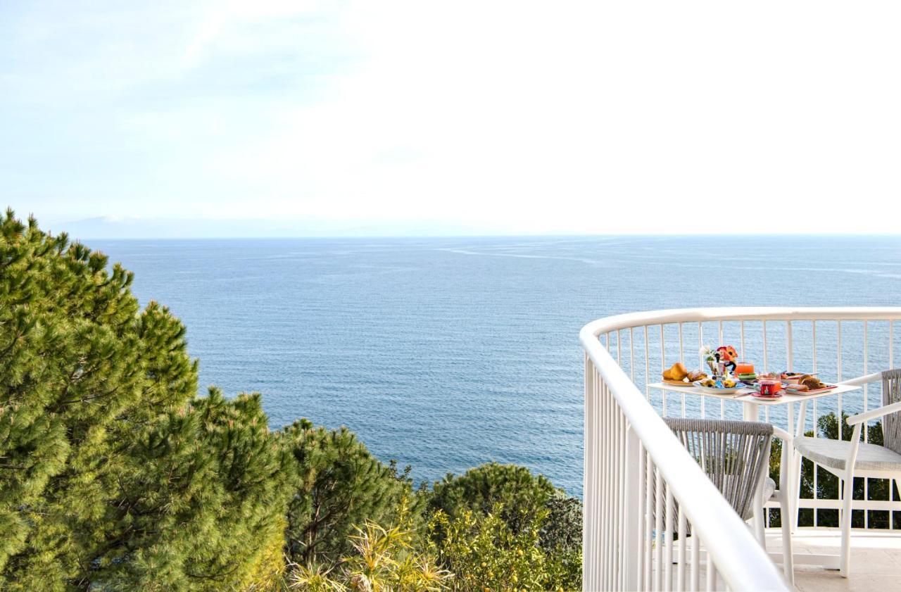 Una Villa - Amalfi Boutique Rooms B&B Buitenkant foto